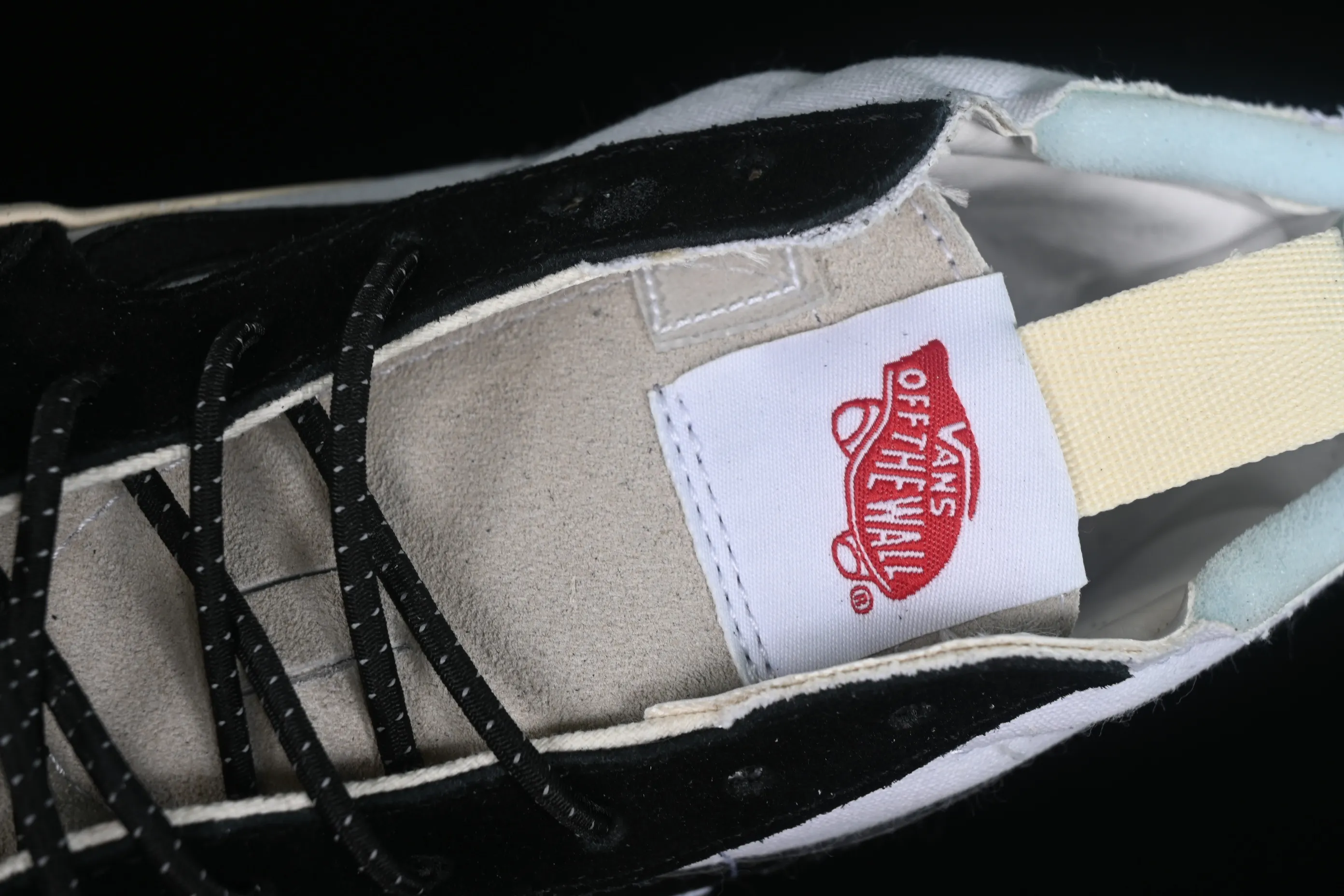 All categories Vans Vans series Vans Mid Vans China A.B.C x Vans Sk8-Hi Ext Vans joint high-top casual sneakers VN000BW6BZW
